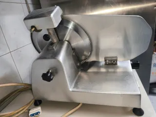 Affettatrice Elettrica Professionale  Serie LUSSO