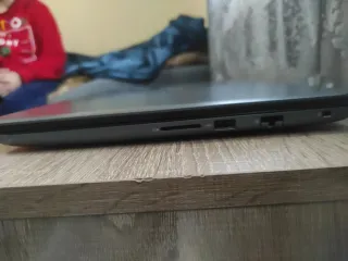 Portátil Dell Vostro Negro 256gb SSD 16RAM