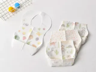 40 Baberos Desechables para Bebé