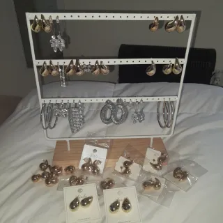 29 Pares Pendientes Oro y Plata