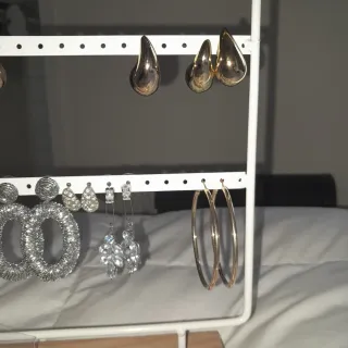 29 Pares Pendientes Oro y Plata