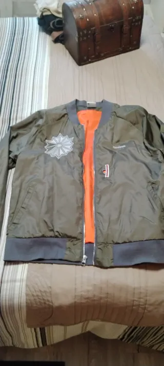 Chaqueta Bomber Reebok Verde Naranja