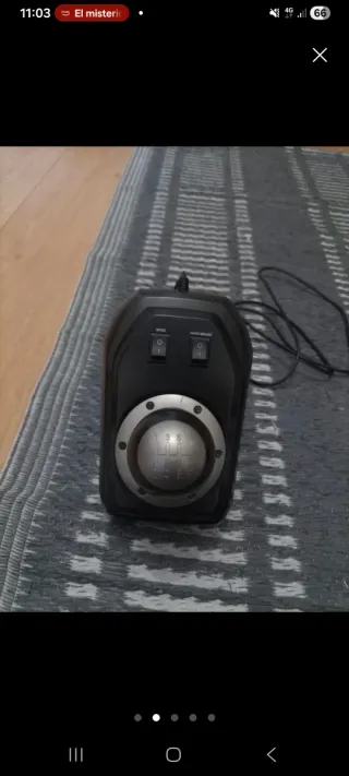 Volante con pedali e leva cambio