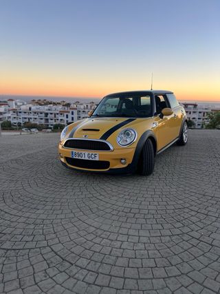MINI Cooper S navegacion cuero