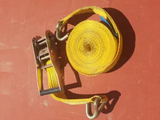 Correa de amarre con carraca