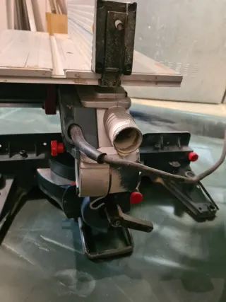 2 Ingletadora Bosch + 9 discos+ maquina piezas