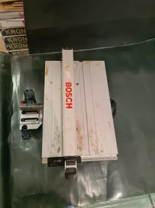 2 Ingletadora Bosch + 9 discos+ maquina piezas