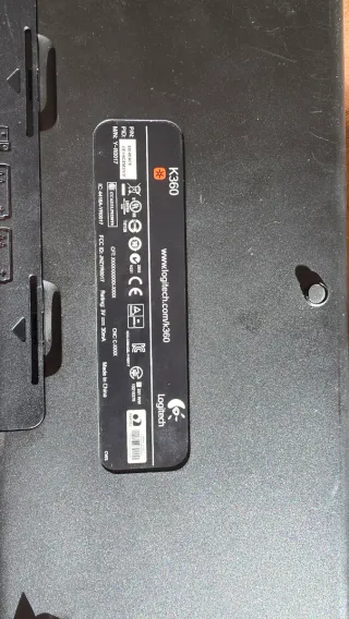 Teclado y Ratón Inalámbrico Logitech compacto