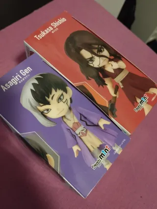 Figuras Dr Stone Asagiri Gen y Tsukasa Shishio