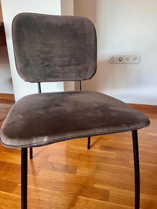 Mesa de comedor y 6 sillas