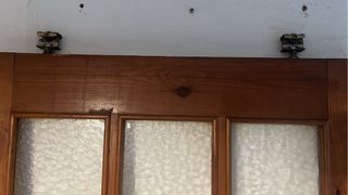 Puerta corredera de madera