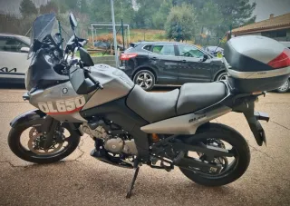 Suzuki V-strom DL 650 (Etq.Med C) Suspens. ÖHLINS
