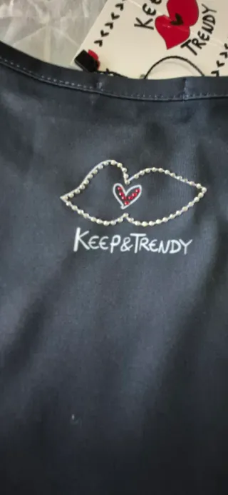 Vestido Keep&Trendy Negro con Estampado