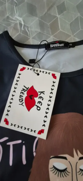 Vestido Keep&Trendy Negro con Estampado