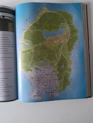 Guía BradyGames Grand Theft Auto V PS4/Xbox One