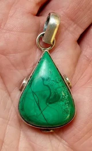 COLGANTE DE MALAQUITA EN PLATA DE LEY