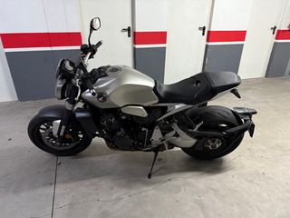 Honda CB 1000R Plata