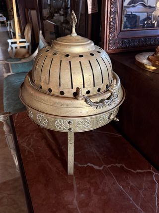 Brasero de latón antiguo