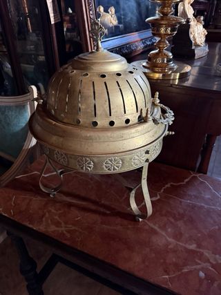 Brasero de latón antiguo