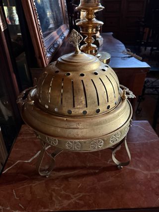 Brasero de latón antiguo