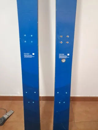 Esquís travesia Volkl Rise Montaña Skimo atomic