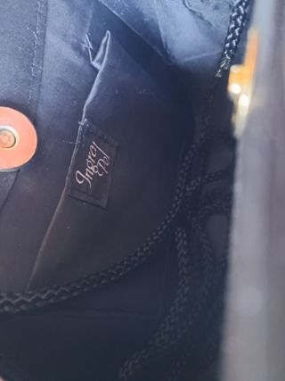 Bolso de fiesta negro con pedrería