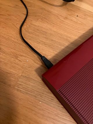 PS3 Rojo Sony + 3 Mandos