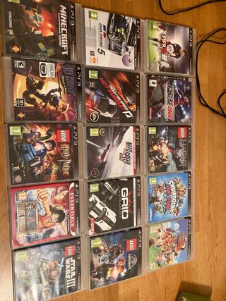 PS3 Rojo Sony + 3 Mandos