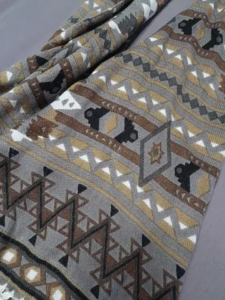 Bufanda Pull&Bear geométrica