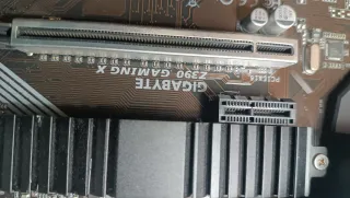 Kit Placa Base Gigabyte + CPU + RAM + M.2