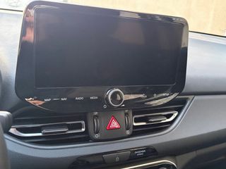 Hyundai i30 hybrid 2024