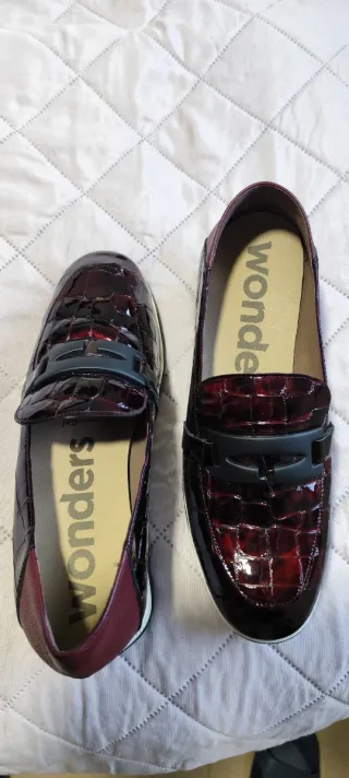 Mocasines Wonders Mujer Rojo Charol