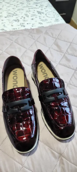 Mocasines Wonders Mujer Rojo Charol