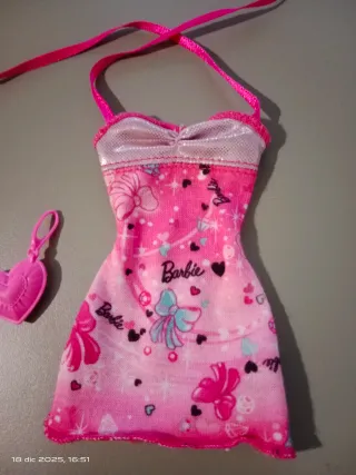 Vestido Barbie con Accesorios