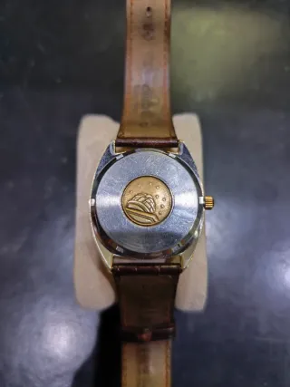 Omega Constellation Automático chapado en Oro 1970