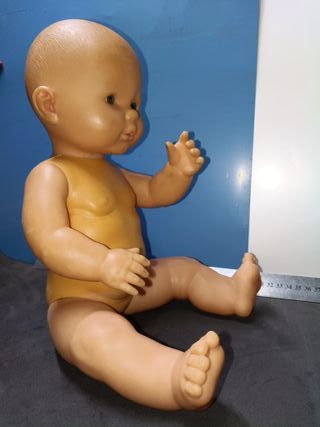 MUÑECO BEBÉ. NENUCO. FAMOSA