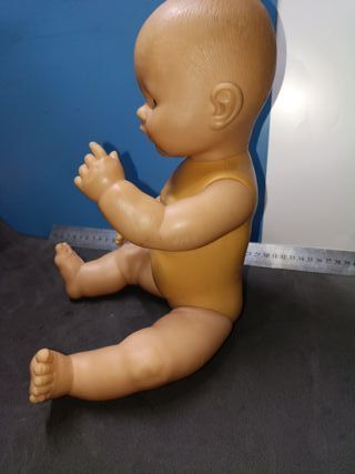 MUÑECO BEBÉ. NENUCO. FAMOSA