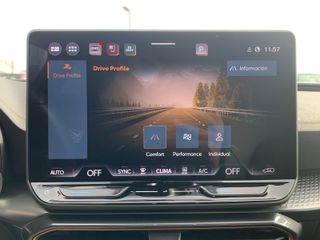 🚗 CUPRA León 1.5 eTSI 110 kW (150 CV) DSG