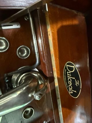 Gramófono Mueble Dulceola Gramola funcionando