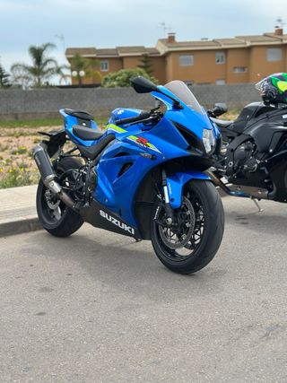 Escape Scorpion GSXR 1000