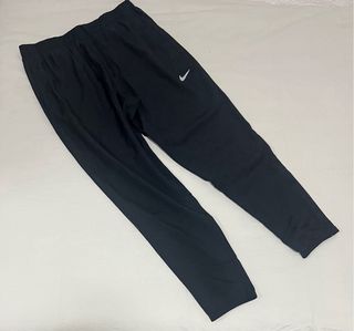 Pantalón deportivo largo Nike negro