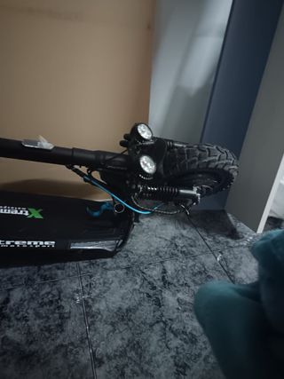 Patinete eléctrico casi nuevo