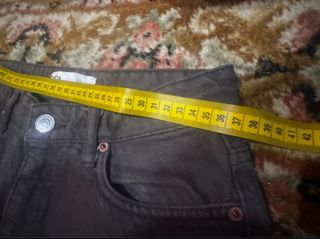 Zara High-Rise Washed Black Straight-Leg Jeans vir