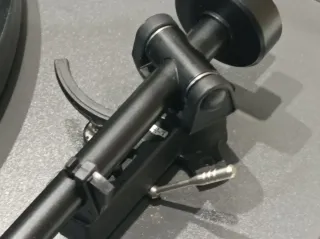 Tocadiscos Rega Planar 1 Negro/Gris