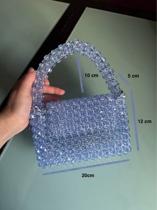 Bolso artesanal de cuentas acrílicas- color azul