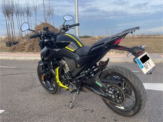 Moto Zontes Z2 125cc 2025.