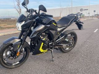 Moto Zontes Z2 125cc 2025.