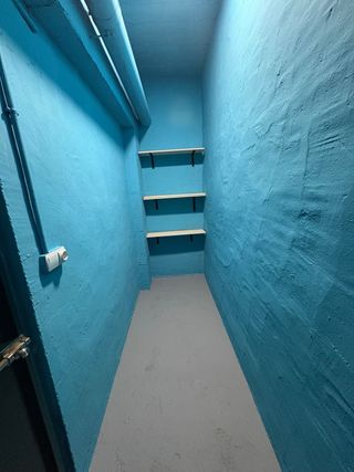 se alquila trastero calle girasoles en Benalmádena