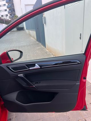 Volkswagen Golf Sportsvan automático