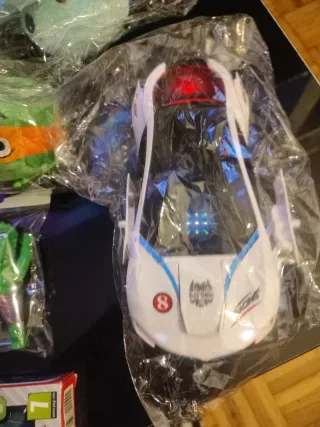 Lote de juguetes nuevos de tienda